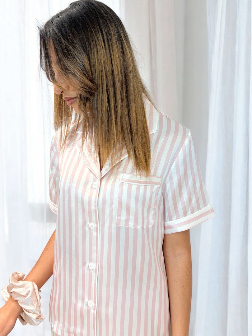 chemise de pyjama en soie manche courte 19 mommes rayure rose et blanc 