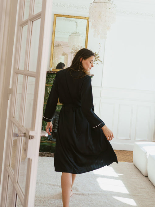 peignoir long en soie pour femme noir 22 mommes
